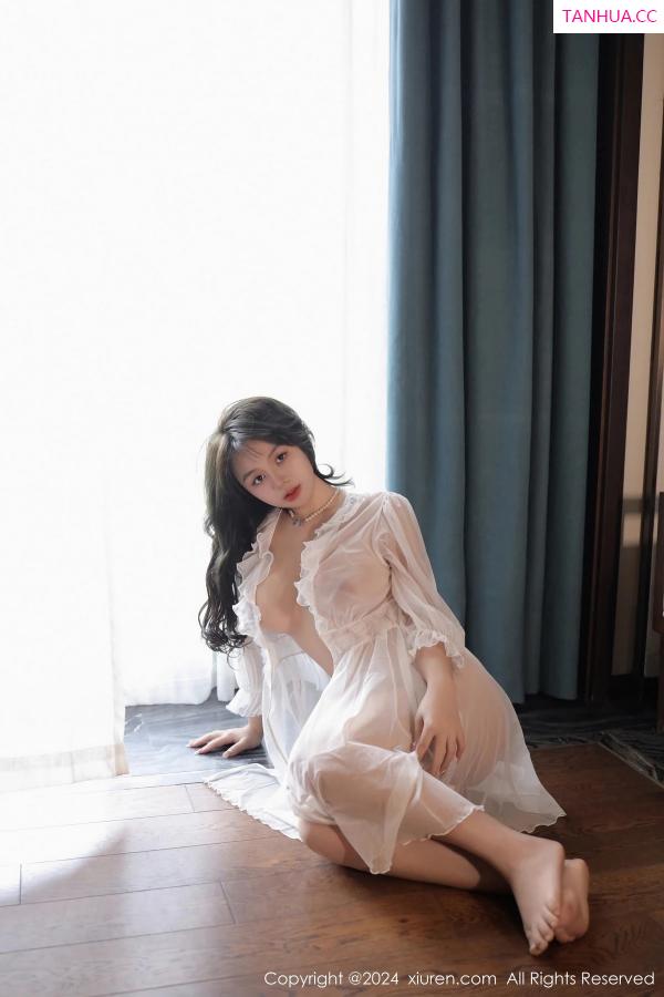   [XiuRen]高清写真图 2024.02.19 No.8106 沈思怡 妩媚美腿第41张图片